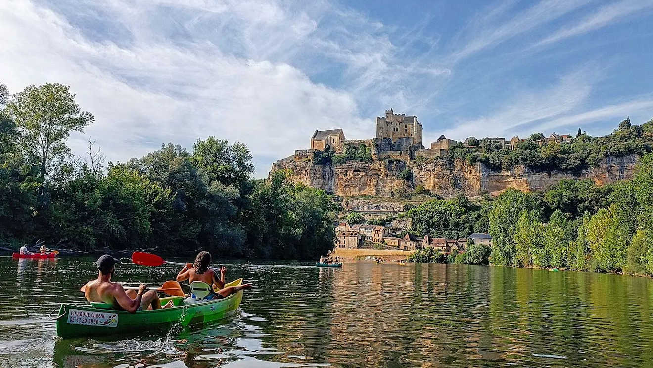 roque gageac dordogne france