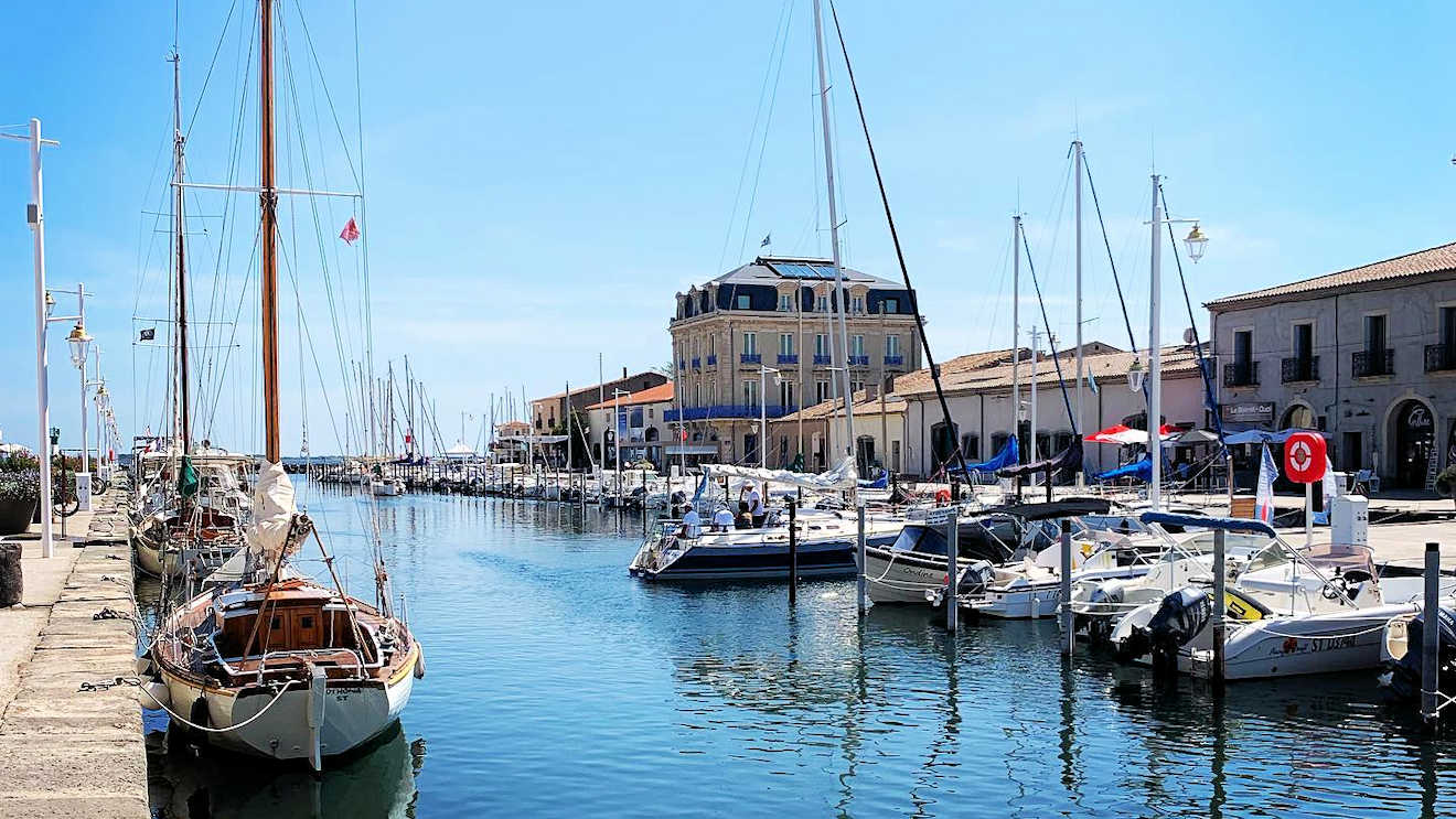 marseillan harbour south france