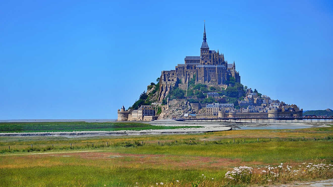 mont st michel