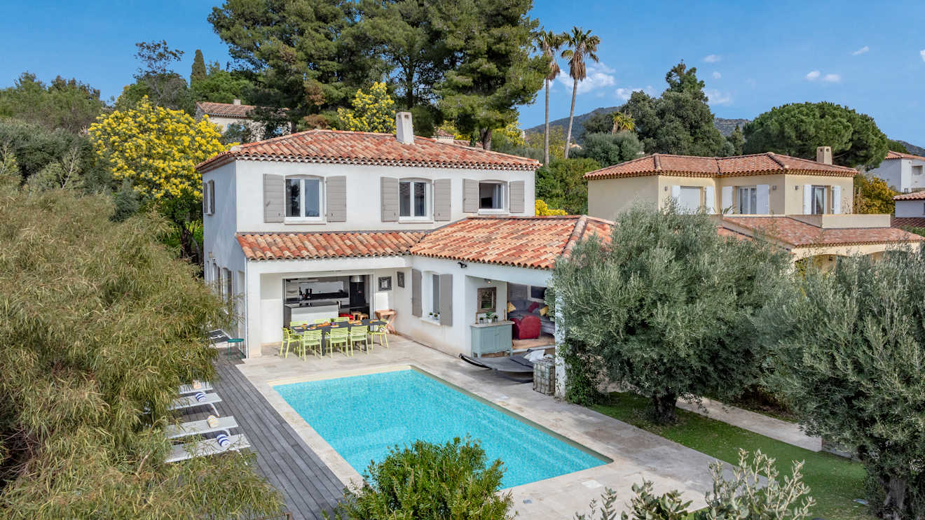 French Riviera long term rentals in Chateauneuf-Grasse