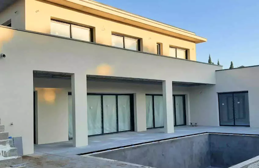 new build in france