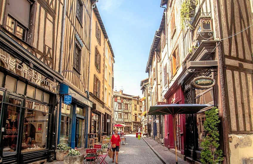 long term lets france3 500