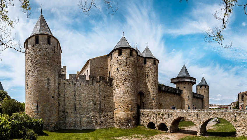 carcassonne house rentals france