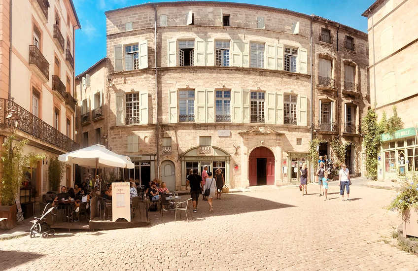 x pezenas france