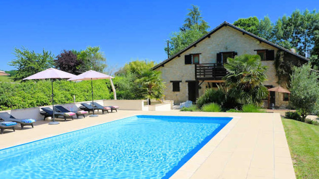 Acabanes - Dordogne 6 bed farmhouse for rent long term in France
