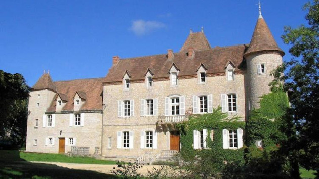Chateau long term rentals France