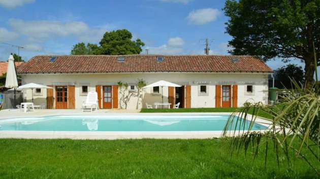 Les Poirier cottage long term rentals Haute Vienne France