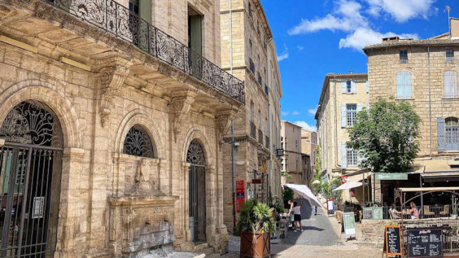 Pezenas apartment to rent in France