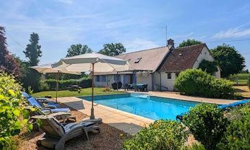 Lavande 3 bed cottage for rent Loire Valley France