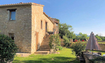 Provence Stone Farmhouse to rent in France long term