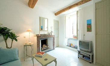 Olonzac long term furnished rental South France sleeps 2