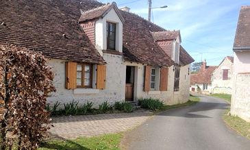 Barn conversion for long term rentals Loire Valley France
