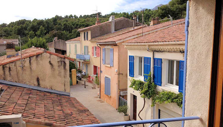 Puyloubier - 3 bed house for rent near Aix-en-Provence France